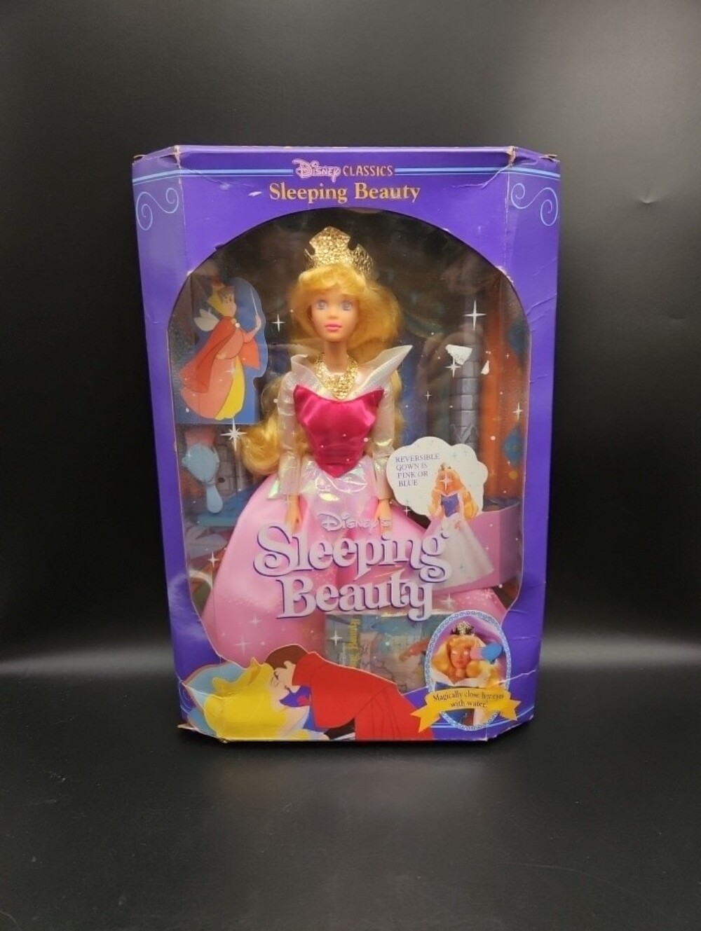 Mattel 1991 Disney's Sleeping Beauty w Reversible Gown & Closing eyes NIB